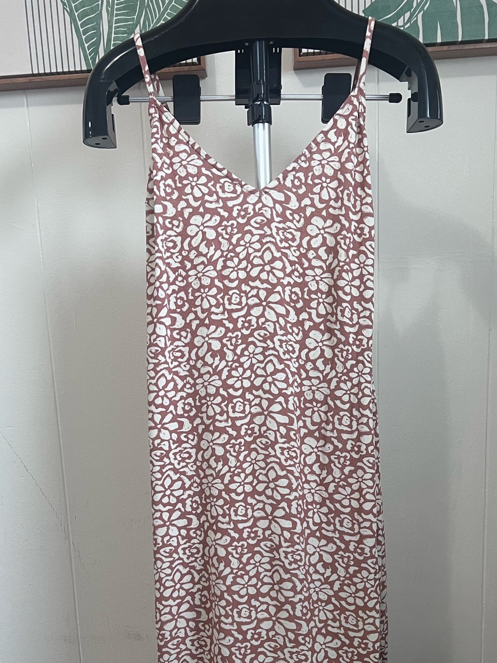 NWT Roxy Stay Sunny Slip Dress Dusty Rose and White Floral Spaghetti-Strap Maxi